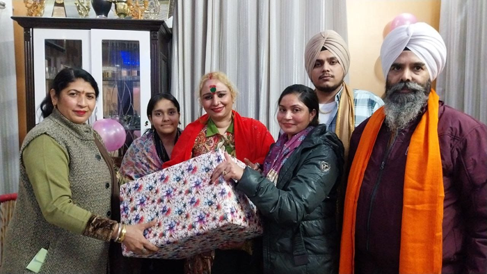 गगन देवा जी दिल्लीवालों का गढ़शंकर में किया विशेष सम्मान